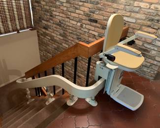 Acorn Curved Stairlift - Purchase today for $500