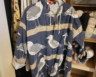 Women's extra small to small size clothes