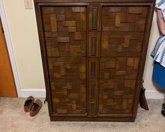 Singer Bedroom Suite