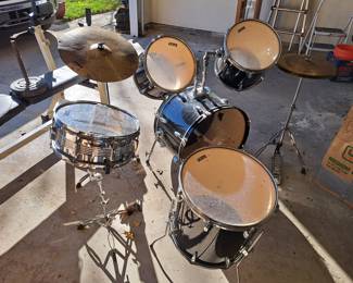 Cannon Jamm drum set