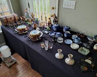 Shatz ships clock and barometer, Wedgewood, & other collectibles