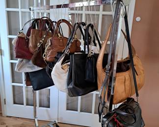 16 mostly new Coach, Michael Kors and Dooney -Burke purses