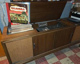 Solid State console stereo