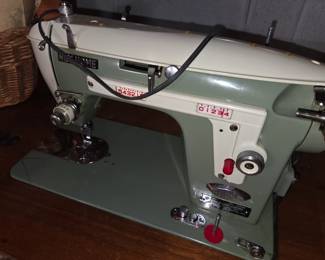 Vintage New Home sewing machine