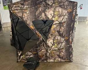 5’x5’ Pop-Up Hunting Blind – Realtree Camo, Mesh Windows, Chair Included, Portable Shelter