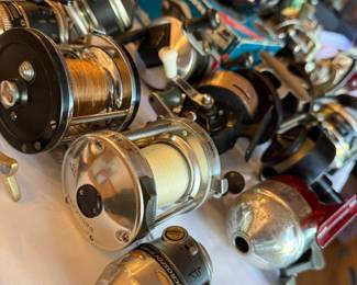 SO MANY FISHING REELS