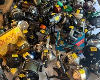 MASSIVE AMOUNTS OF FISHING REELS