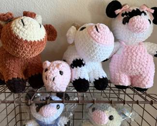 CROCHET FARM PLUSH