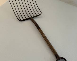 ANTIQUE PITCHFORK