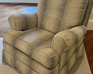 Pair of these-they recline!