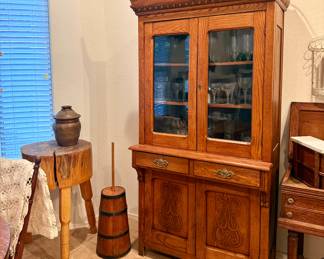 Wood engraved victorian style display cabinet