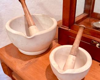 Mortar and pestle set