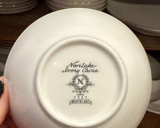 Noritake ivory china set