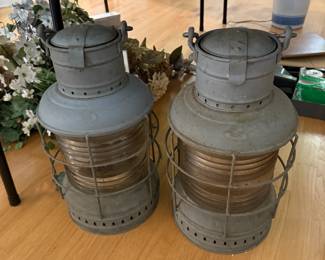 
Elon Vanden Brink
Oct 28, 2025, 2:23 PM (8 days ago)
to me

Perko Original Ship's Masthead Lantern.  Large with solid glass fresnel lens in nice shape.

Round Ring on top is one of the Perko hallmarks.

Makers Mark tag: Perko, Perkins Marin Lamp & Hardware Corp.

This is a perfect light for your beach house or any nautical themed room.  This is a really large light that will show a nautical presence in the room.
In the original galvanized colorPerfect for your restaurant decor.   really nice and big light.