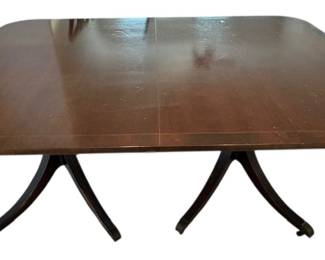 Duncan Phyfe Style Mahogany Dining Table 