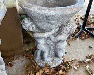 Concrete planter