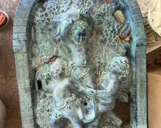 Top of water fountain