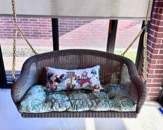 Great New Swing with cushion  ( pillow sold separately)