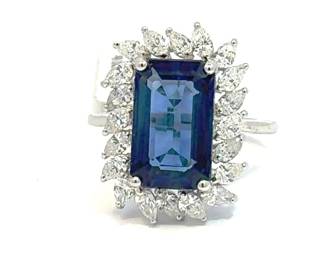 Lot 8234 Blue Sapphire Diamond Ring