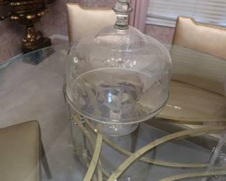 covered  cake   plate