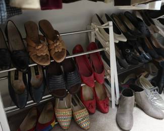 women's   size  4  shoes