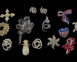 Collection of gorgeous brooches, including Sterling silver, Carolee, Miriam Haskell, 