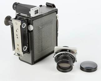 Graflex Century Graphic camera, large format folding press camera. 