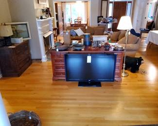 Executive Desk, LG Flat Sceen TV