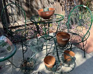 Rod iron outdoor patio set