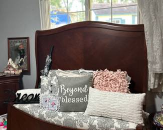 Cherry wood sleigh bed