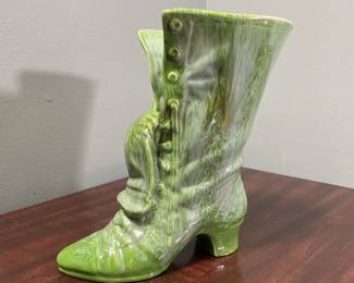 Vintage Royal Haeger ceramic planter shaped like a Victorian button-up boot with a marbled green and white glaze. Marked on base. Classic mid-century Haeger design. MCM