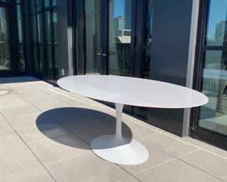 Saarinen Outdoor Dining Table designed by Eero Saarienen. Manufactured by Knoll Studio. DWR retail price: $8,576.00
Color: White