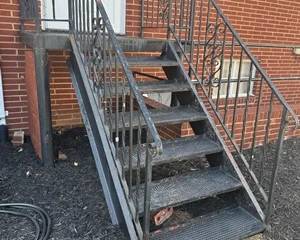 4' Tall Metal Step