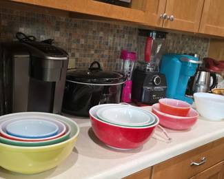 Pyrex bowls, Keurig coffee makers, crock pot, blender