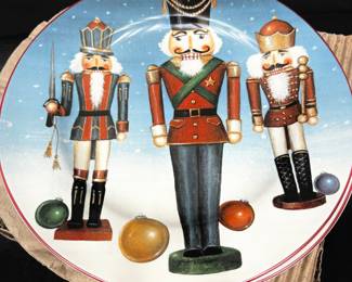 Nutcracker plates