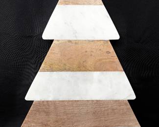Crate and Barrel CHRISTMAS TREE CUTTING BOARD