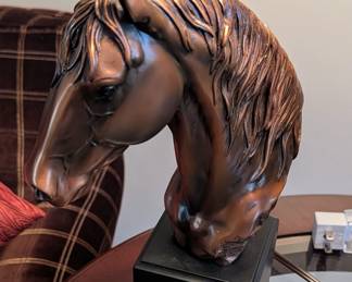 HORSE RACING ENTHUSIASTS