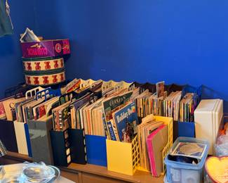 Stitching and yarn books