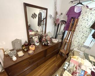 Dresser with mirror.