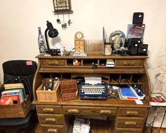 Roll top desk and office decor.