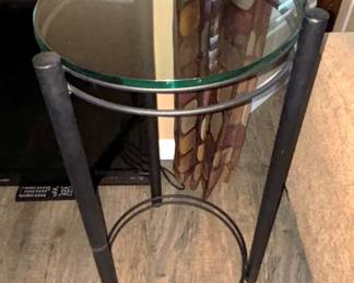 Glass top round table.