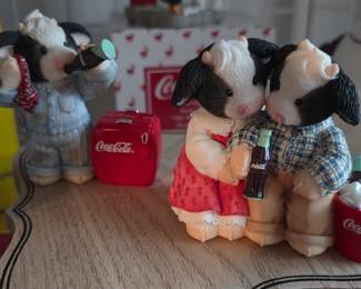 Coca Cola Merry Moo Moo Figurines