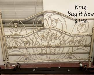 King Metal Headboard, Footboard & Frame