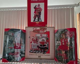 Coca Cola Soda Jerk Ken
Coca Cola Soda Fountain
Coca Cola Cheerleader
Coca Cola Santa