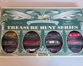 1996 JcPenney Hotwheels Treasure Hunt Set w/ shipper
NRFB