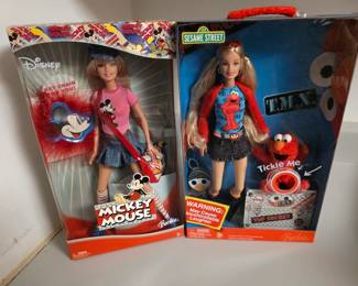 Mickey Mouse
Sesame Street Tickle Me Elmo