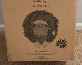 Hallmark Grinch wreath