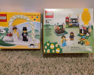 Lego Wedding Cake Topper - Rare
Lego 40237 Easter Garden