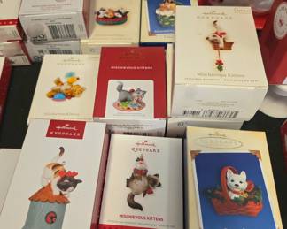 Mischievous Kittens, Puppy Love