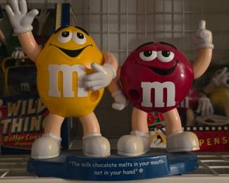 M&M Dispenser